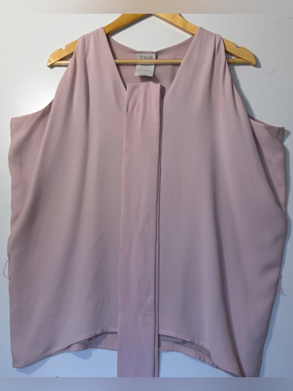 Louis Féraud Vintage 1990s 100% Silk Maeve Cold Shoulder Top Size 46 (US 14)